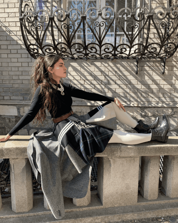 The bucket patch skirt – Image 6